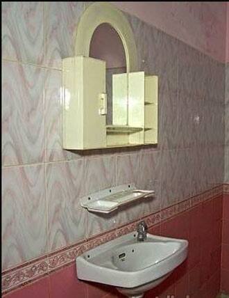 Satya Inn Hotel, Gurgaon 3